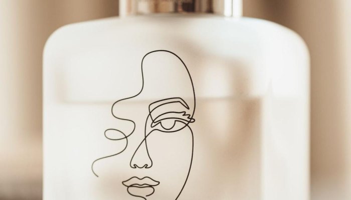 Stoelzle Masnières Parfumerie creates new glass bottles for Berger Paris
