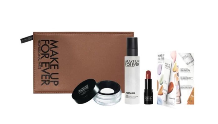 Pure Trade creates a RPET-satin pouch for Make Up For Ever