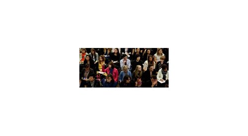 MakeUp in New York announces a set of three round tables