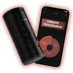 La start-up slovène Ninu a présenté un appareil portable capable de créer une fragrance personnalisée grâce à une application pour smartphone. (Photo : Ninu)