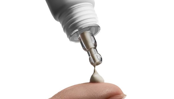 Maria Galland Paris adopts Cosmogen&Asquan's Dropper Tube