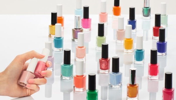 Vernis à ongles : Fiabila répond aux idées reçues