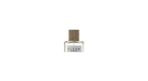 Fusion Brands chooses a wood cap by Pujolasos for its new niche fragrance line