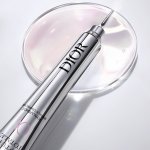  Dior choisit le Needle Tube de Cosmogen pour son nouveau correcteur de rides