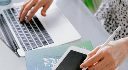 Infopro Digital lance BeauteaMatch.com, plateforme numérique de rencontres B2B