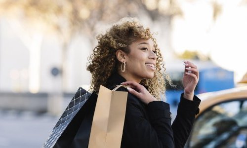 Porté par les États-Unis et la Chine, le luxe renoue avec la croissance