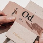 Les étuis sont en carton recyclé et recyclable, non transformé, non blanchi et non vernis.