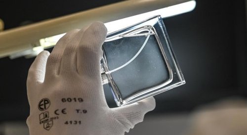 Le processus de création d'un parfum, selon Karine Lebret, L'Oréal