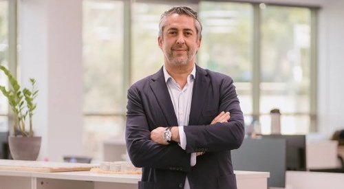 Felipe Araya prend la tête de la zone Europe, Afrique, Turquie chez Eurofragance