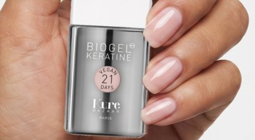 Kure Bazaar lance Biogel Kératine, un semi permanent clean pensé pour les pros
