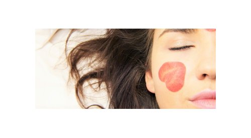 Les cosmétiques bio séduisent de plus en plus les Françaises