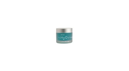 Pola met la main sur l'américain H2O Plus