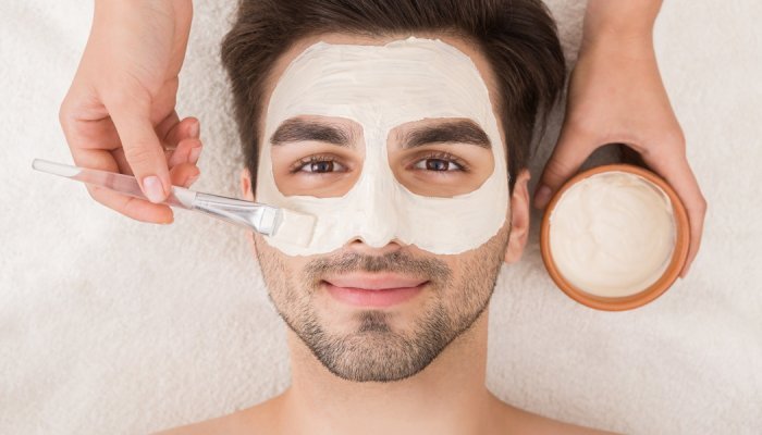 France : Les soins de beauté intéressent aussi les hommes