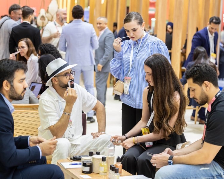 Beautyworld Middle East fête ses 30 ans sur fond d'essor des parfums arabes