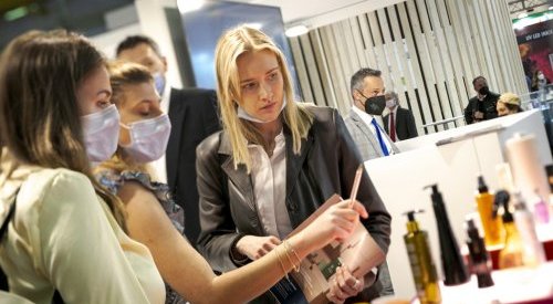 Emballage : Cinq innovations clés repérées à Cosmopack Bologne