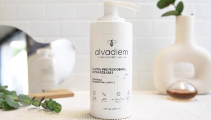 Lablabo crée pour Alvadiem un pack airless rechargeable 400ml