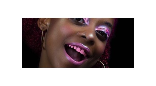 Painted teeth: The next big beauty trend?