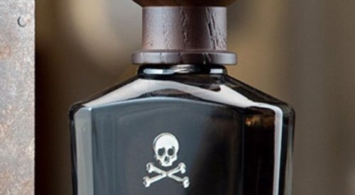 Pujolasos creates the wood cap of Scalpers' latest fragrance