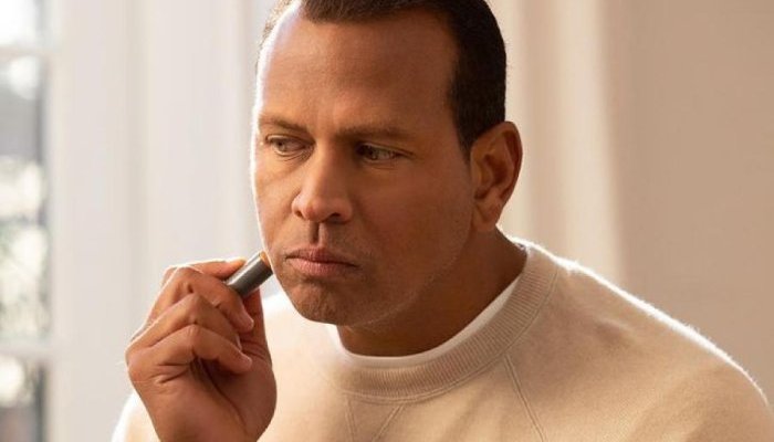 Alex Rodriguez se lance dans le maquillage pour homme