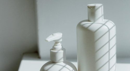 Circular economy: L'Oréal secures its recycled plastic supply-chain with Veolia