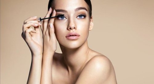 Essentia Beauty, new brand Ozmee's incubator partner