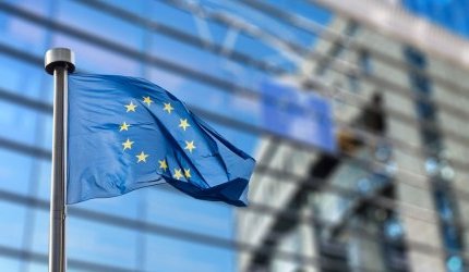 Omnibus VI: EU clarifies stance on CMR substances in cosmetics