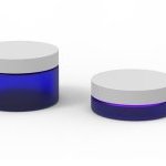 Pour répondre aux codes de l'univers de la beauté, Lyspacking propose depuis mai 2023 le modèle Végécos, pot et capot, en 50 et 120 ml (Photo : Lys Packaging)
