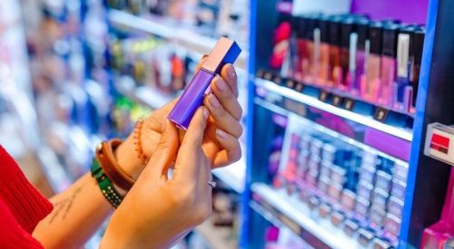 Le marché de la beauté s'essouffle et se complexifie, selon McKinsey