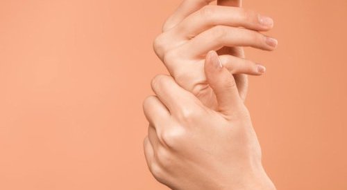 Arcade Beauty développe une offre full service de gel hydroalcoolique