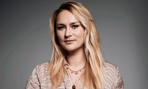 “Refilling can become a mainstream habit,” Alexandra Ferré, Groupe Rocher