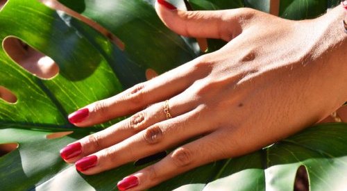 Clever Beauty, green and anti-waste nail polishes