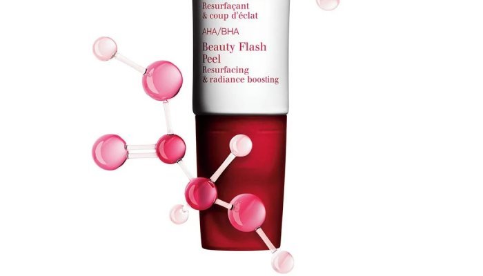 Cosmogen et Clarins s'allient pour un Peeling Beauté Éclair
