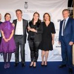 Marc-Antoine Corticchiato (Parfum d'Empire) a remis un Prix Special à l'équipe de l'Osmothèque : Thomas Fontaine (Président), Anne-Cécile Pouant (Directrice), Isabelle Chazot (Directrice du comité scientifique) et Christopher Sheldrake (vice-président)