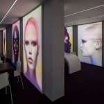 À Cosmoprof Worldwide Bologna, Chromavis Fareva a présenté une série de nouveautés redéfinissant la relation du maquillage avec la lumière (Photo : Chromavis Fareva)