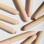 Schwan Cosmetics combines makeup and skincare with new Glowy Blur Stick (Photo: Schwan Cosmetics)