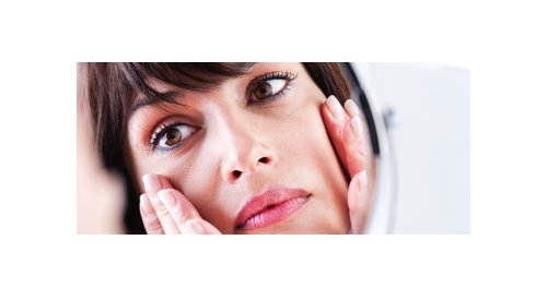 Les cosmétiques "anti-pollution" séduisent les consommateurs