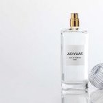 Meiyume et Eastman dévoilent un capot de parfum transparent en PET (Photo : Meiyume)