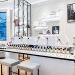 Dans le cadre de sa stratégie de développement durable, Parfums Christian Dior place la sauvegarde des fleurs, et de leur diversité, au coeur de sa feuille de route (Photo : Patrick Demarchelier pour Parfums Christian Dior)