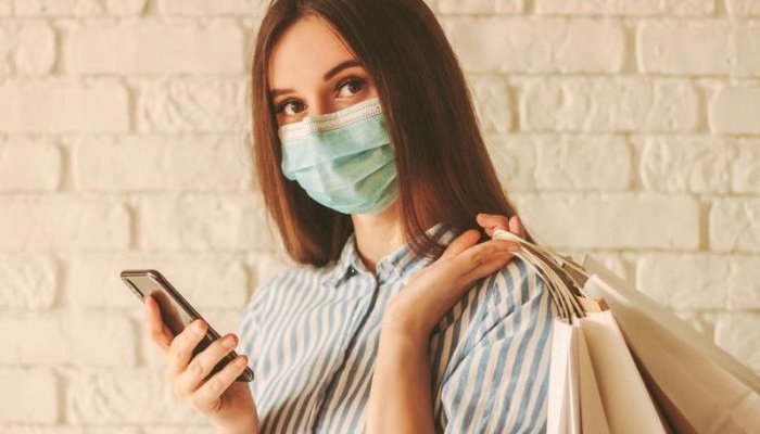 The French cosmetics industry is planning a return to normal in 2022