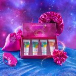 ACT Beauty développe les accessoires des coffrets de Noël Les Secrets de Loly (Photo : Les Secrets de Loly)