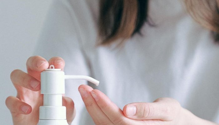 Seqens expands their offer of hand sanitizers through the brand NAAHA