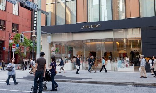Shiseido prévoit 1.500 départs volontaires au Japon