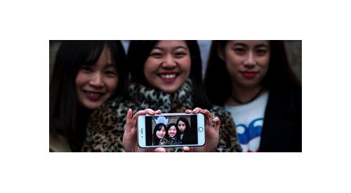 China selfie-app Meitu seeks to 'beautify the world'