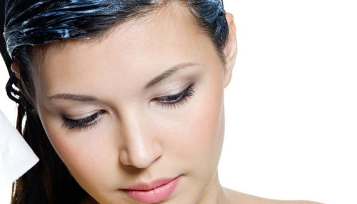 Sales of prestige beauty dropped by 93% during France's first week of lockdown