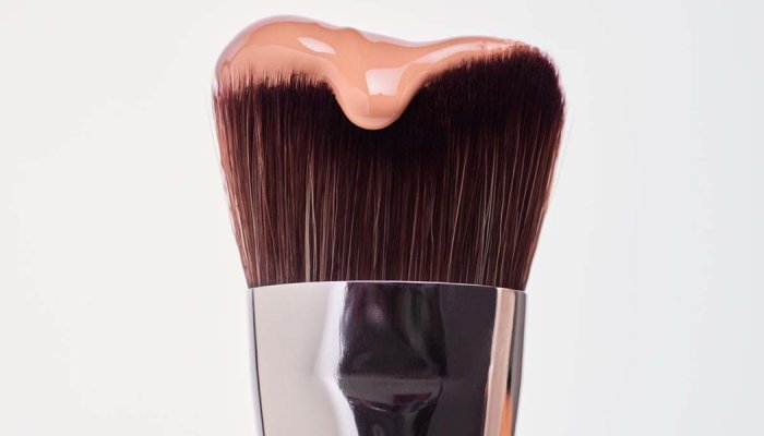 Cosmogen designs gua sha–inspired foundation brush for Clarins