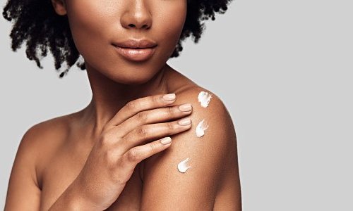Skincare: “R&D does not take enough account of darker skins”