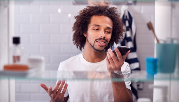 La beauty tech gagne peu à peu le marché de la beauté masculine