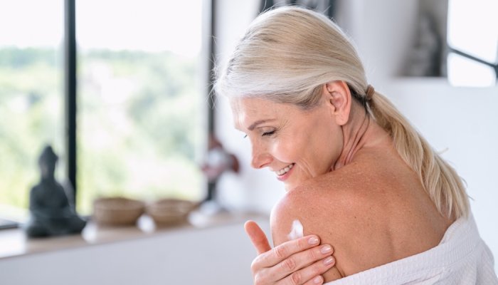Skin Longevity: Staying beautiful and comfortable in one's skin despite age