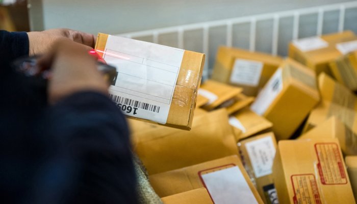 La taxe européenne sur les petits colis entraîne une chute des importations
